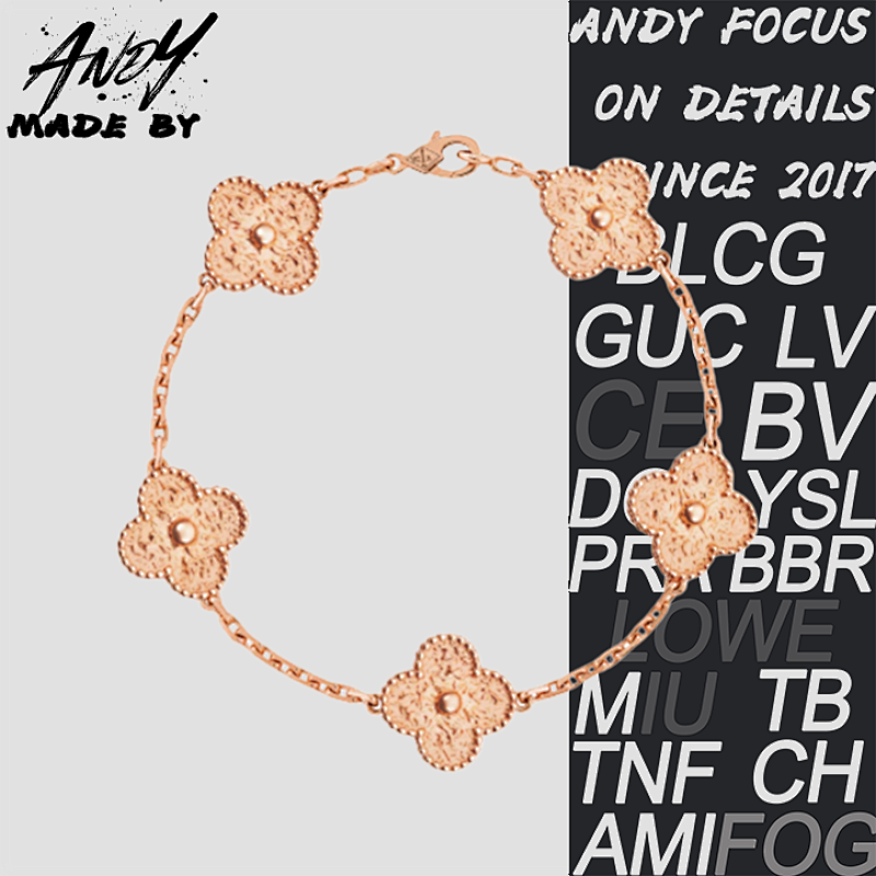 Vca Hot Stamped Five Flower Bracelet