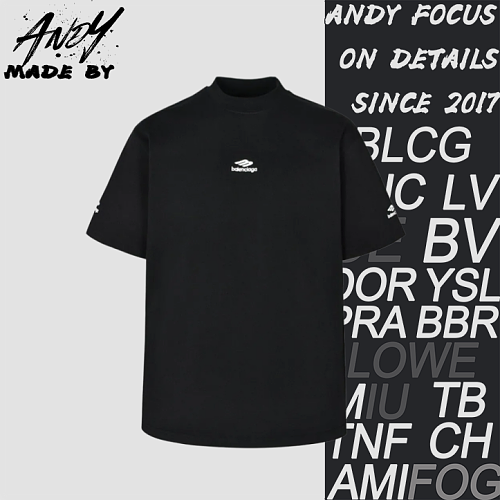 Short-sleeved Top With Small Letter Embroidery