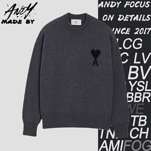Heart-shaped Crew Neck Sweater