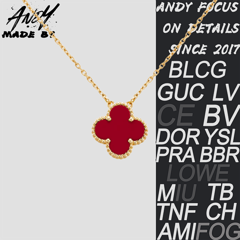 Cleef&Arpels Clover Necklace Red Agate Small Texture Of Material