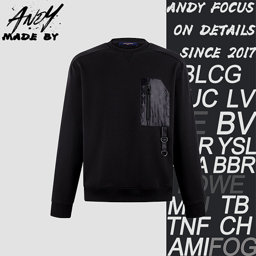 Tech Detail Logo Sweatshirt