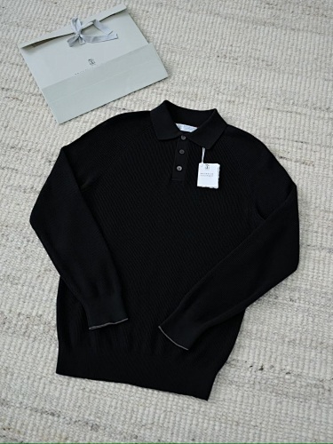 Sizes M L XL 2XL 3XL