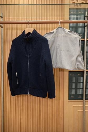 Cashmere Down-Filled Jacket Navy Blue