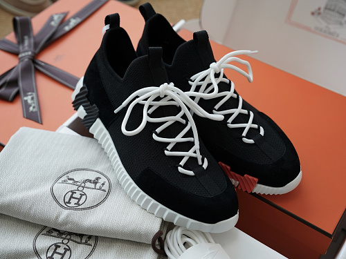 LF Black And White