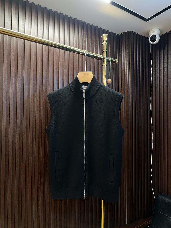 Vest from Aristide