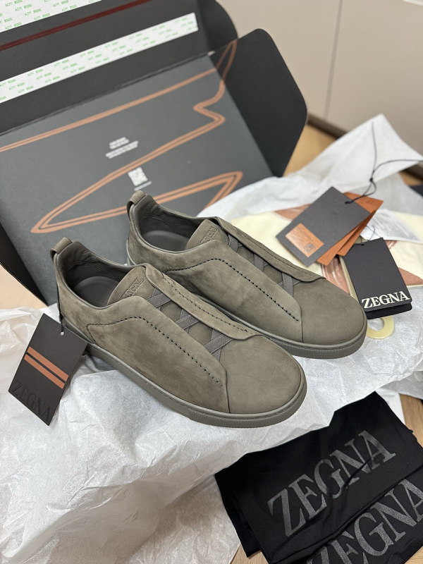 TS Dark Taupe