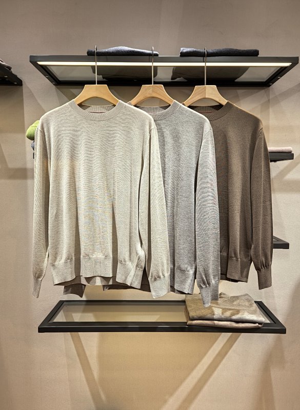 LP24ss's New Autumn Winter Crewneck Sweater Is A Silk And Wool Blend With A Slightly Loose