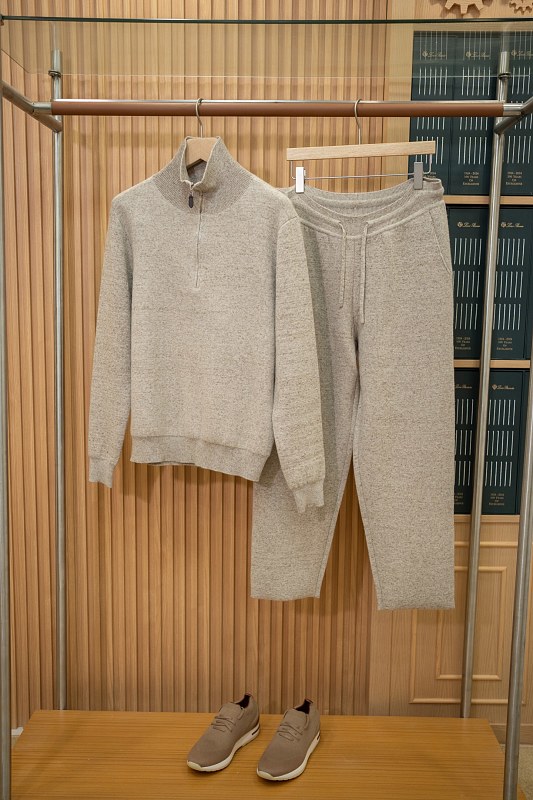 LP Cashmere Set
