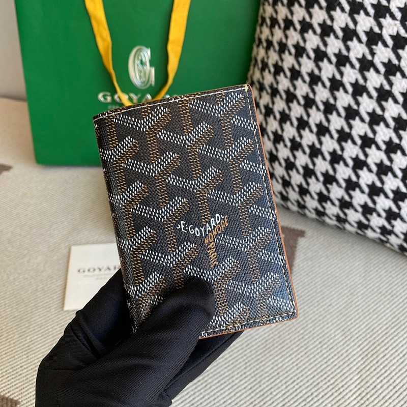 Goyard Saint Pierre