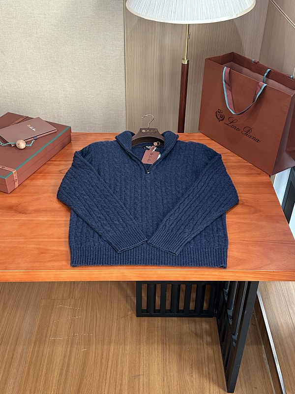 Cable Knit Quarter Zip
