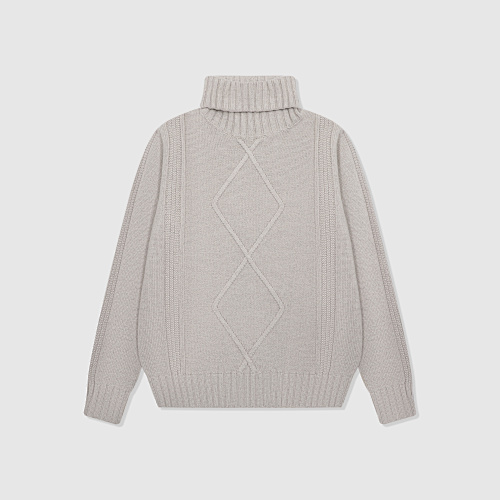 Irish Cable Turtleneck Sweater In Cashmere Feather Yarn