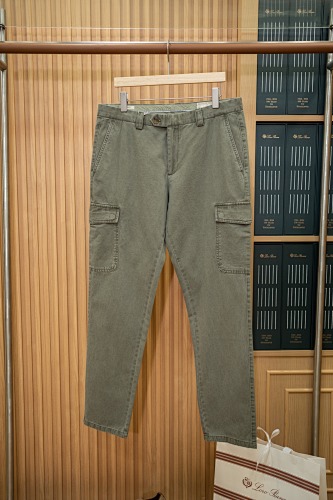 Straight-Leg Cotton-Gabardine Cargo Trou