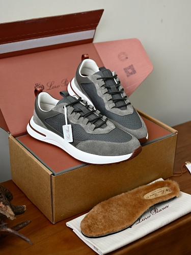 The Week End Walk Sneaker Design Inspired By The Original Model Is Focused On Functionalit