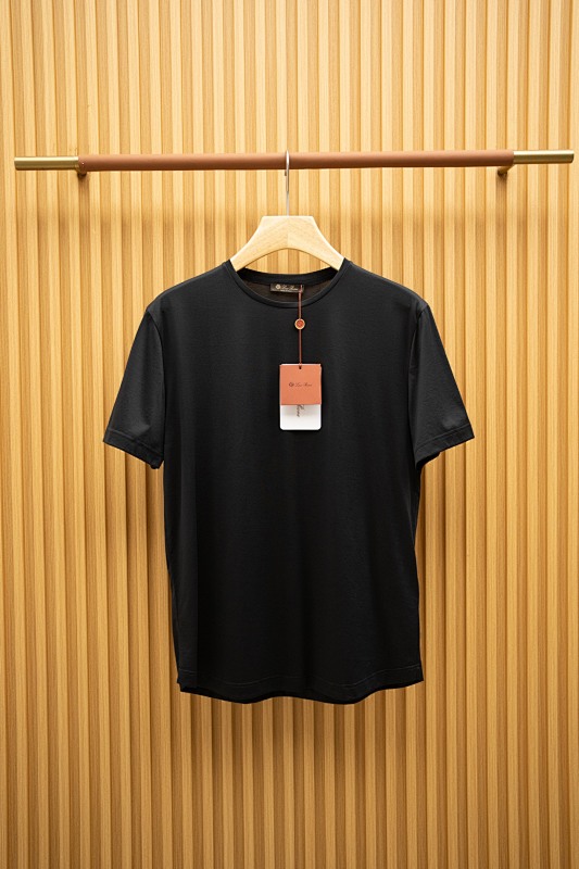 Tee from Aristide