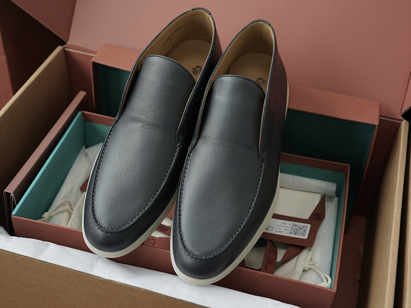 OW Navy Blue Deerskin