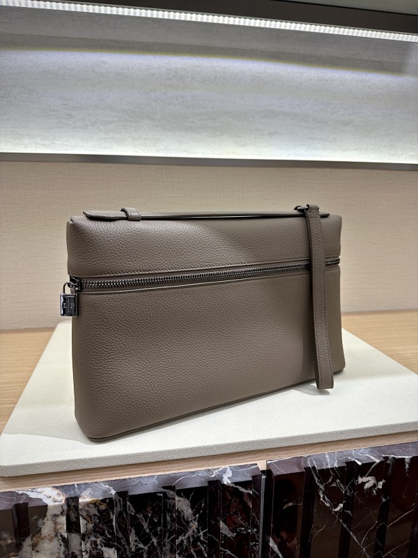 Extra Pouch Camel