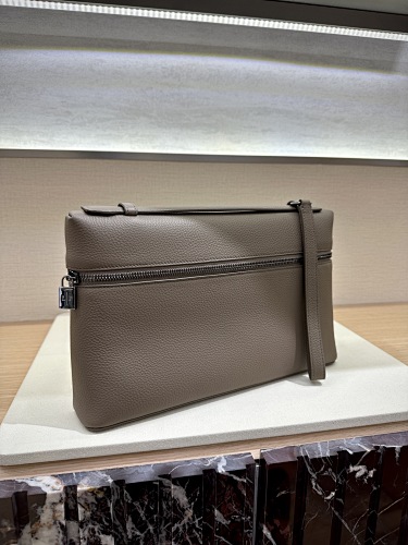 Extra Pouch Camel