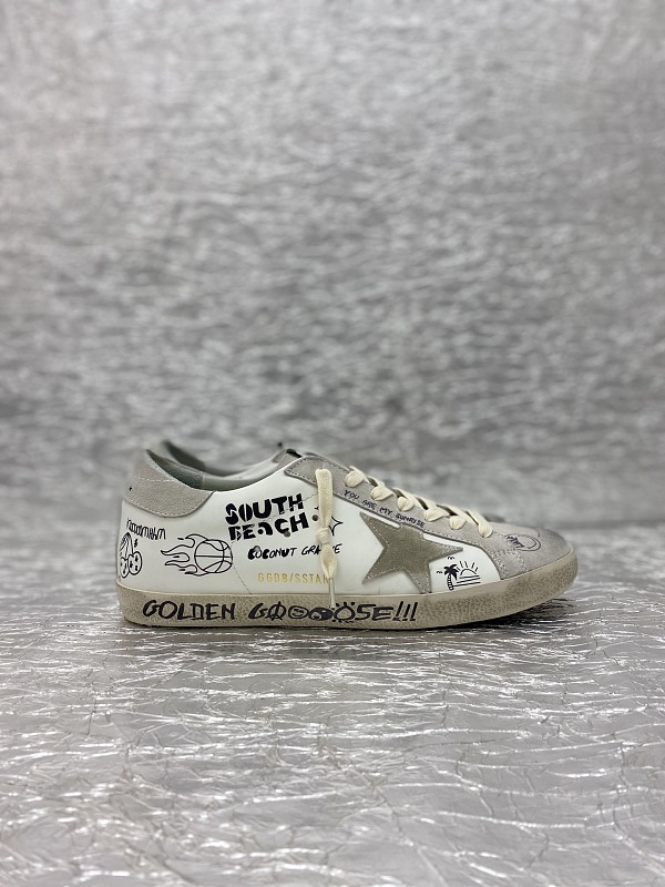 Golden Goose Top Tier Super-Star Dirty Shoes