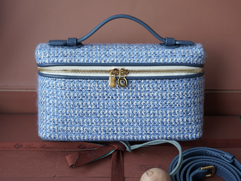 Extra Pocket Woven Blue
