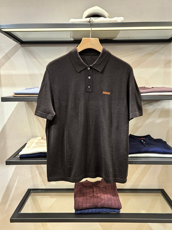 ZZ's New Spring Summer Polo Shirt Is Simple And Elegant A Classic. Made Of Tencel Wool It'