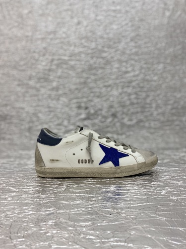 Golden Goose Premium Dirty Sneakers