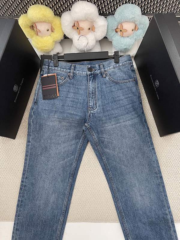 Blue Stone-washed Cotton Roccia Jeans