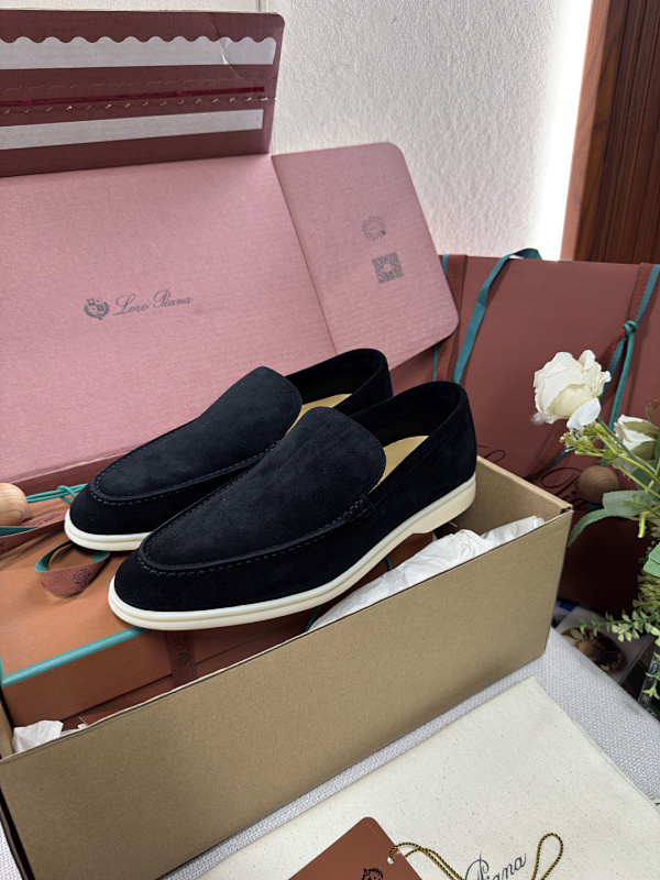 Off-White SW Classic Black