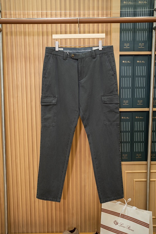 Straight-Leg Cotton-Gabardine Cargo Trou