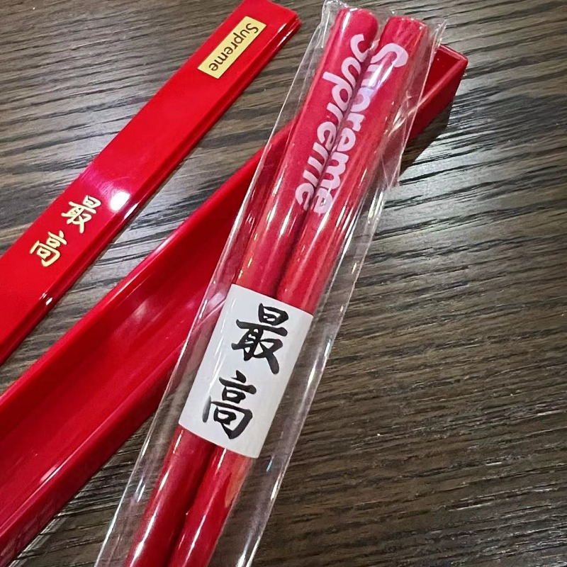 SU Chopsticks