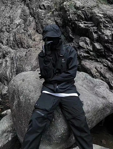Arc'teryx LT Series