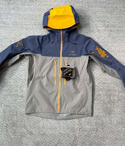 Arc'teryx SNAKE-Rune Stratus Edziz
