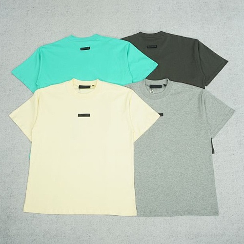 Essentials tee