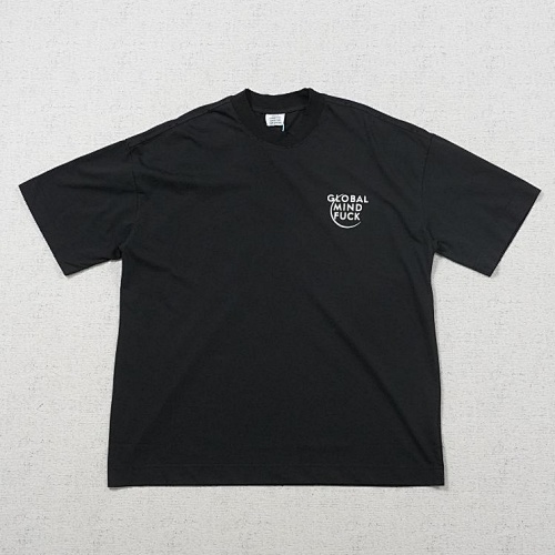 Tee from Chaosmade