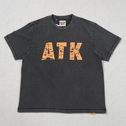 Gallery Dept. Distressed Atk T