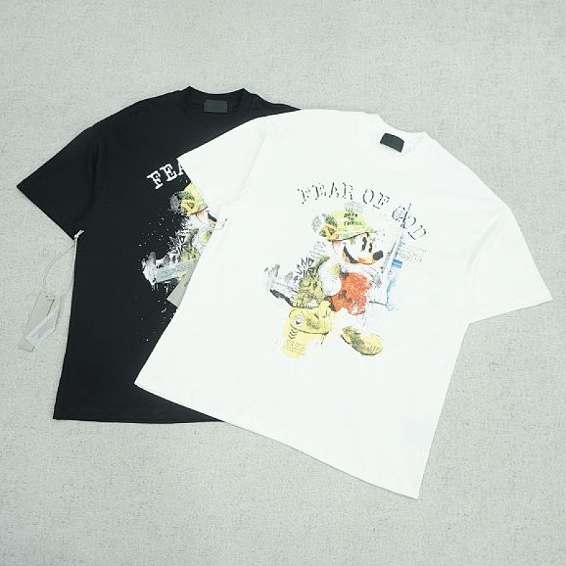 Essentials tee