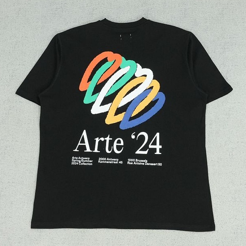 Arte Blur Embroidery