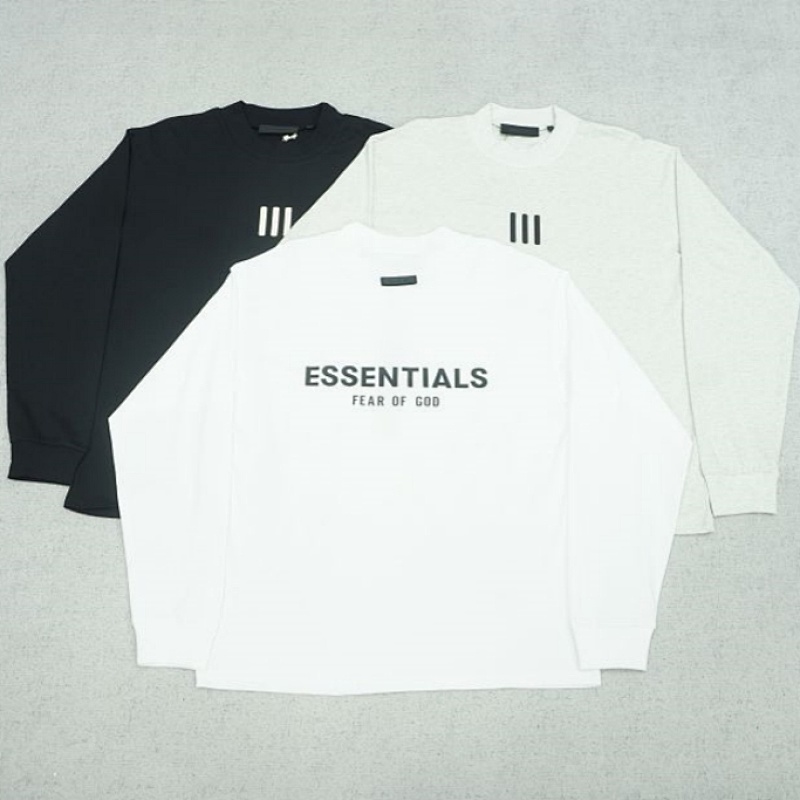 Essentials tee