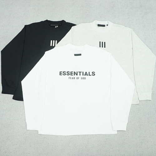 Essentials tee