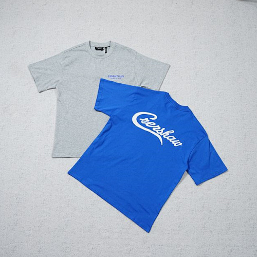 Essentials tee