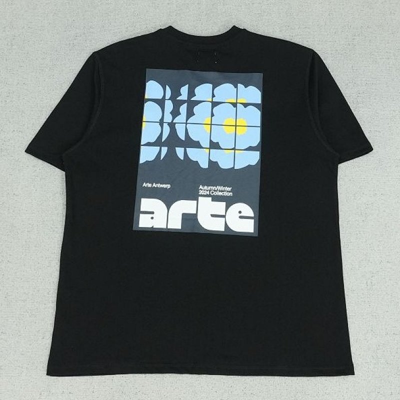 Arte Blur Embroidery