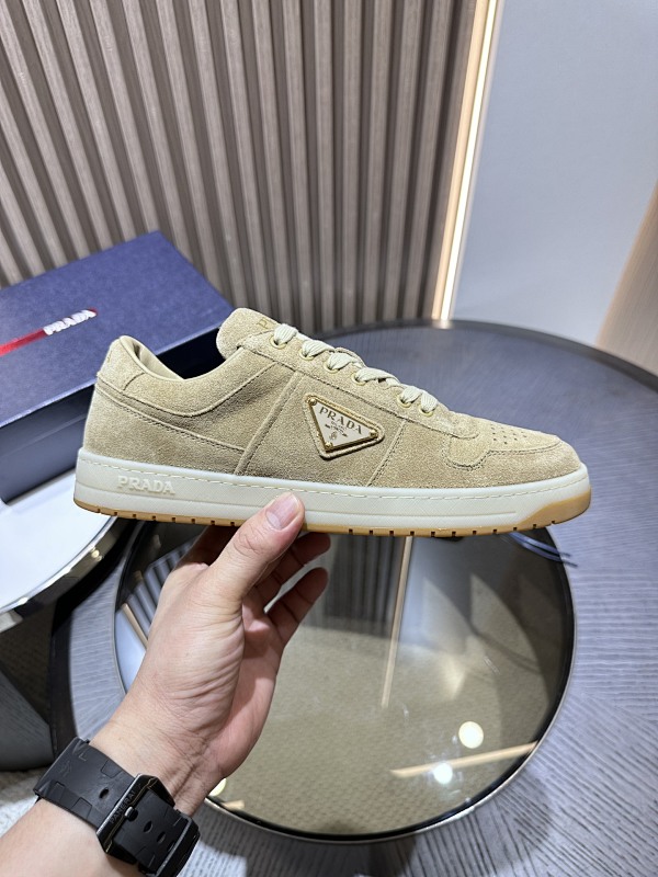 Prada Prax 01