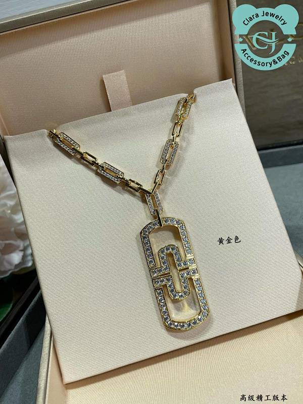 Bulgari B&vlg&ari Hollow Paper Clip Necklace