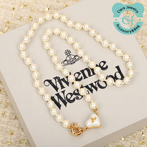 Vivi Heart Pearl Necklace
