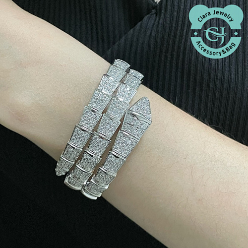 Bulgari B Vlg Ari Bvlgari Wide Version Three-Circle Diamond Snake Bracelet