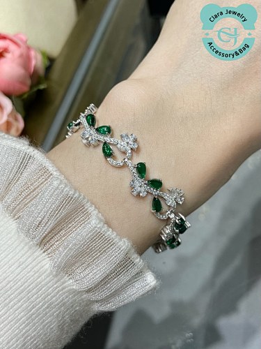 Imported Customized 9 2 5 23 Mini Water Drop Bracelet Very Beautiful Under Green Light