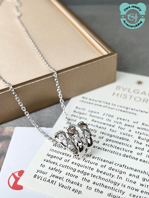 FG Necklace 80