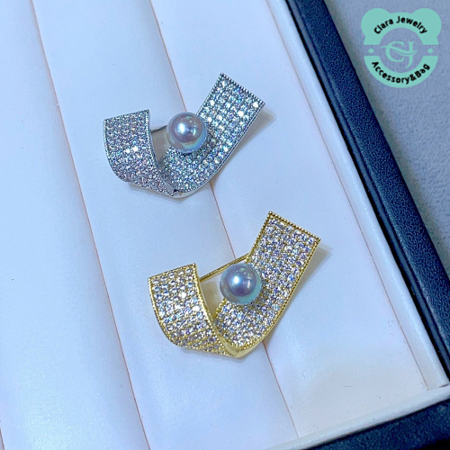 FG Brooch