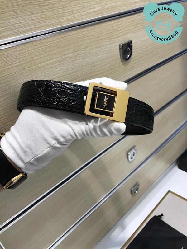 Saint Laurent A Href On The Words To Chat Via A