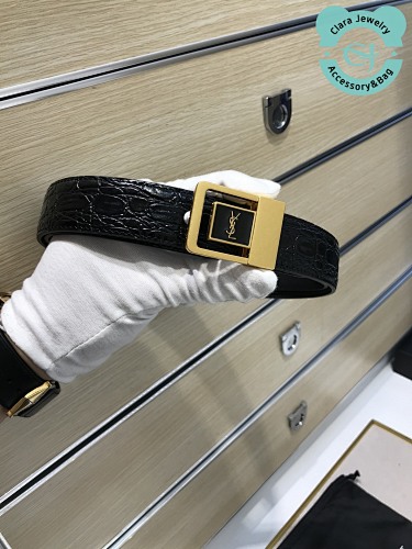 Saint Laurent A Href On The Words To Chat Via A