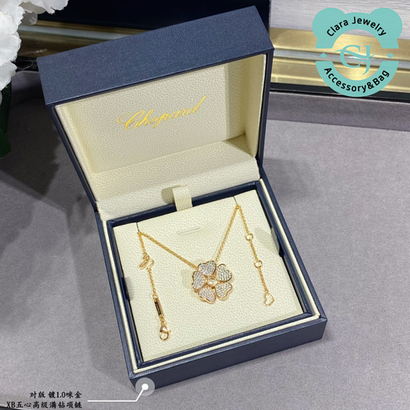 Cho Five Hearts Diamond Necklace